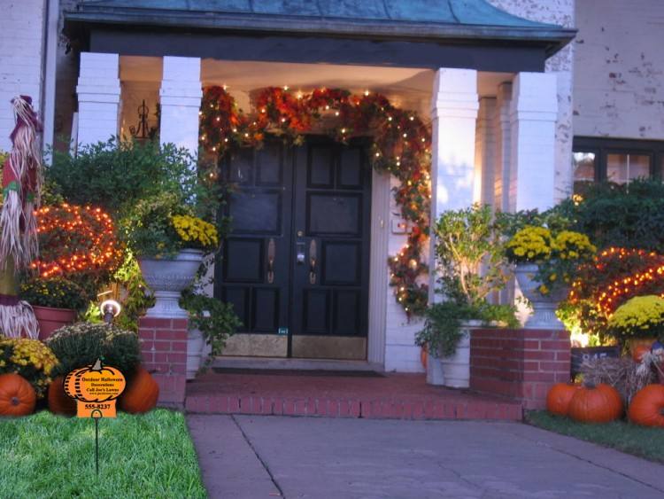 cool outdoor halloween decorating ideas