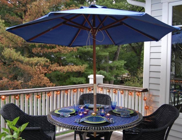 com : DOMI OUTDOOR LIVING Patio Umbrella, 9' Outdoor Table Market Umbrella with Push Button Tilt/Crank, 8 Ribs, Light Green : Garden & Outdoor