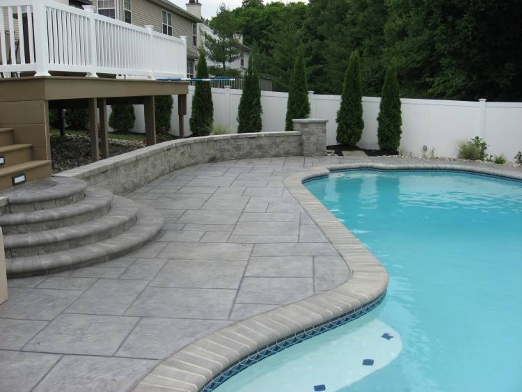 you swimming pool prices & an instance of what type of pool you can reach fit your budget in Sanford, Orlando & The Towns