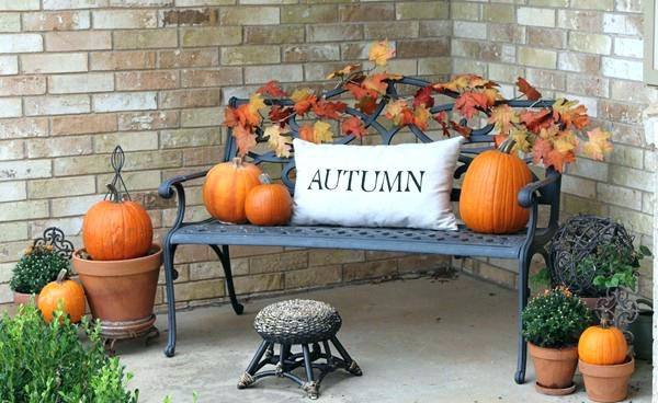 front porch  decorating ideas autumn