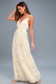 Casual Wedding Dresses For Summer Of Fascinating Wedding Dress Designers