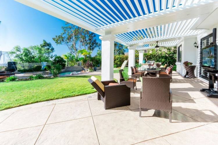 Spring has arrived and it's time to let the outside in! Creating unity between your indoor and outdoor spaces is an essential element of whole home remodels