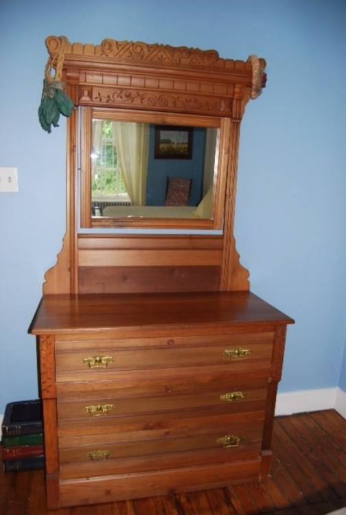 eastlake bedroom set walnut buy imposing design furniture value broyhill