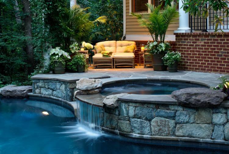 Bronze – Pool landscape design of the Year