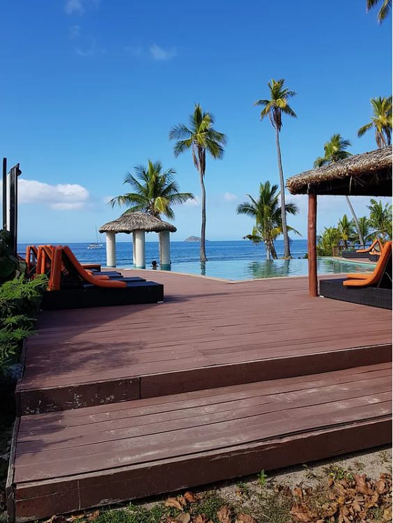 tokoriki island dive resort fiji beach lunch