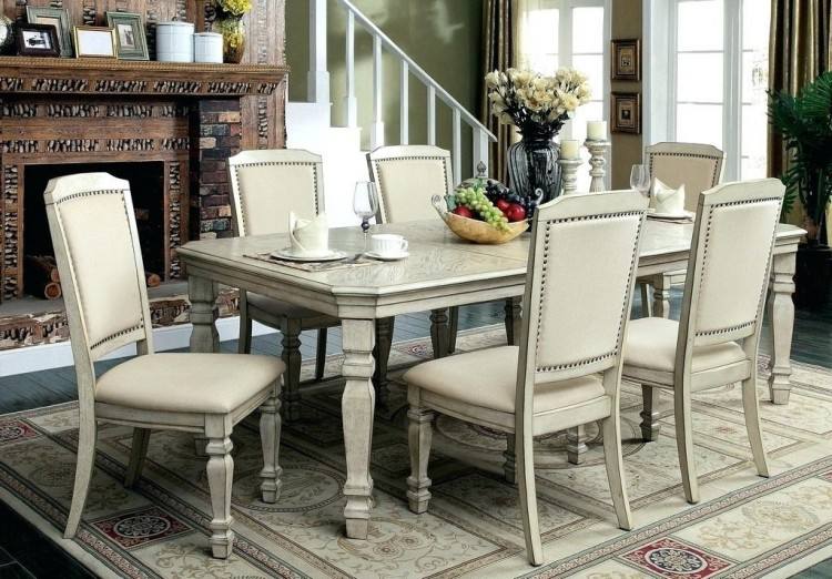 Chairs American Signature Dinning Room Set with Hutch