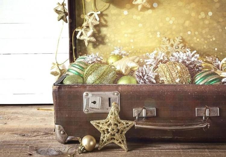 beautifully creative ways to recycle vintage suitcases at home decor