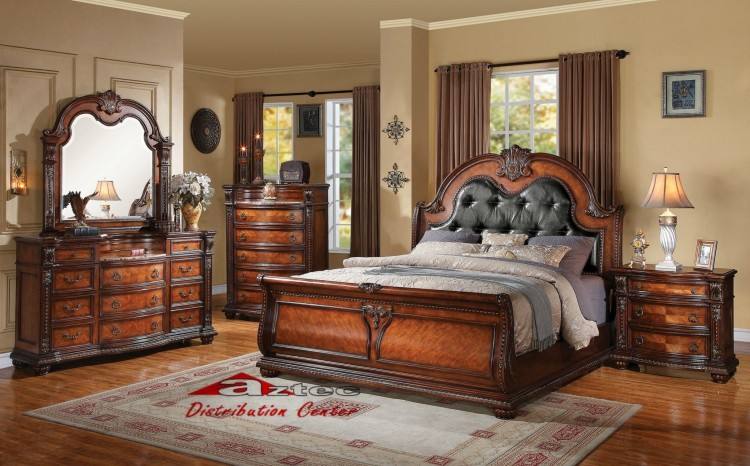 Riverside Furniture Bellagio Collection Panel Bed Set | from hayneedle