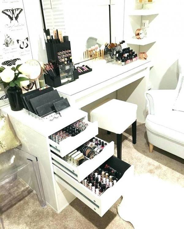 small makeup vanity set bedroom vanity set with lights makeup vanity with lights set dressing table