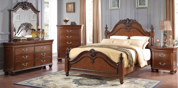 Traditional Queen Sleigh Bed in Brown Tobacco