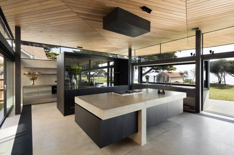 The Blairgowrie Beach House on the Mornington Peninsula retained  and