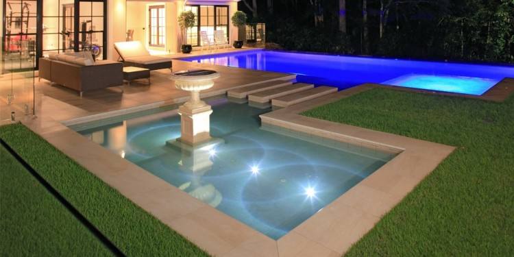 It is no longer a necessity to have a big yard to accommodate a swimming  pool