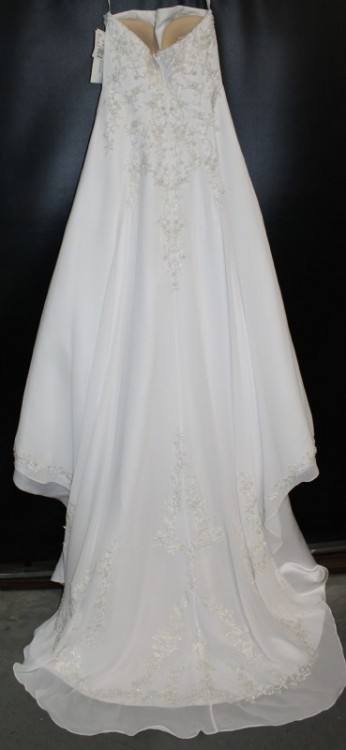 BHLDN 'Reagan' size 4 used wedding dress front view