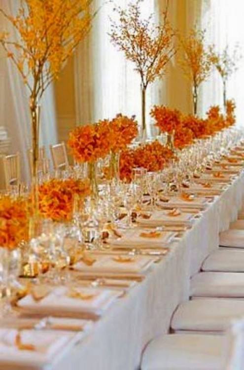 18 Incredible Ideas For Fall Wedding Decorations There are so many  wonderful autumn colors and fall elements such as pumpkin flowers  cranberries that you