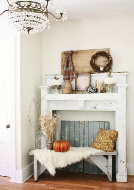 Ideas for traditional fall porch decor using mums, pumpkins and cornstalks