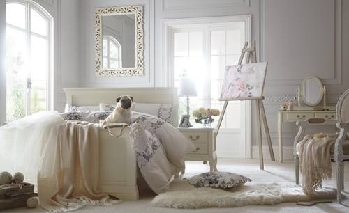 Cream Antique Bedroom Furniture Artenzo